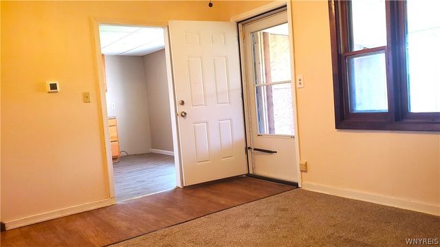 18 Sandstone Drive 16, Cheektowaga, NY 14225