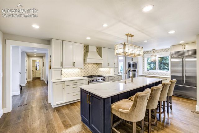 3 Thayer Road, Colorado Springs, CO 80906