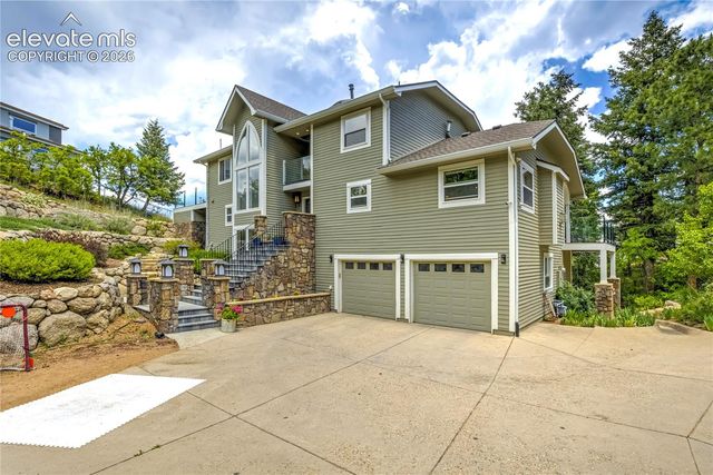 3 Thayer Road, Colorado Springs, CO 80906