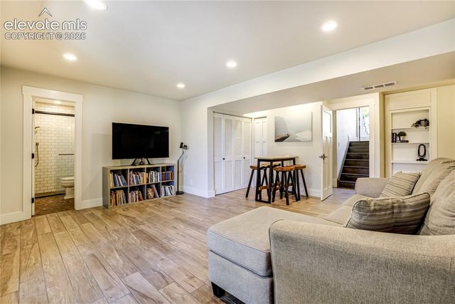 3 Thayer Road, Colorado Springs, CO 80906