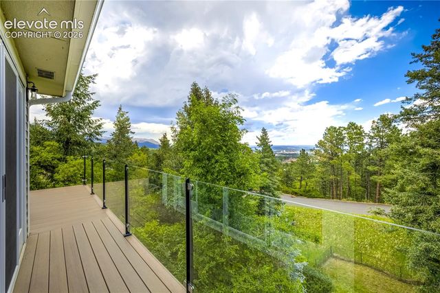 3 Thayer Road, Colorado Springs, CO 80906