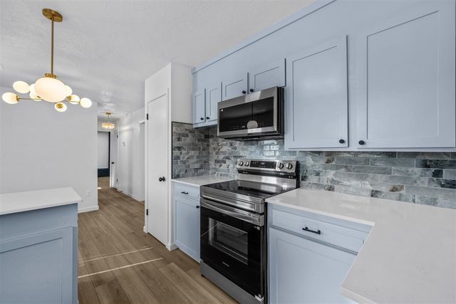 4608 NW Meadowbrook, Lawton, OK 73505