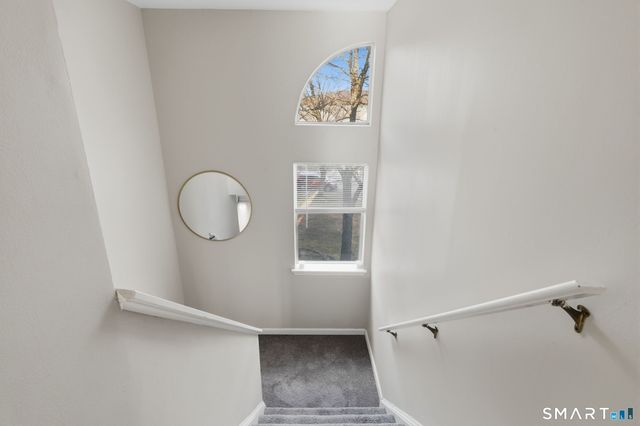 117 Hamden Avenue APT I, Waterbury, CT 06704