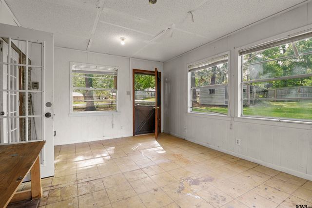 10142 Brookwood Dr, Tyler, TX 75707