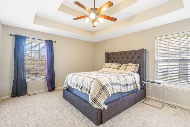 3947 South El Susan Avenue, Springfield, MO 65807