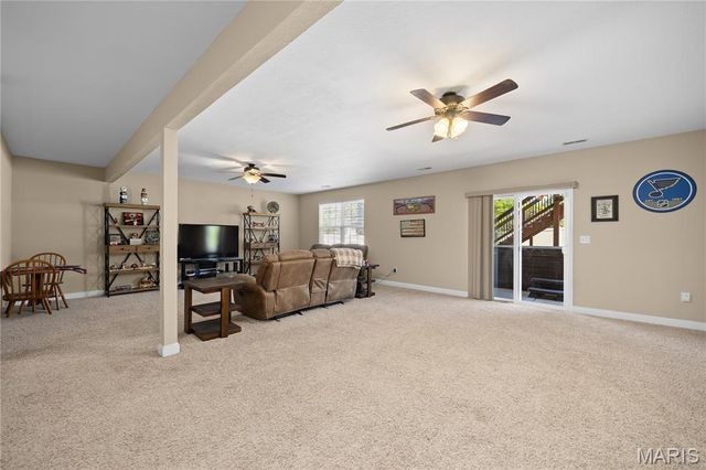137 Stonebridge Bluff Drive, Maryville, IL 62062