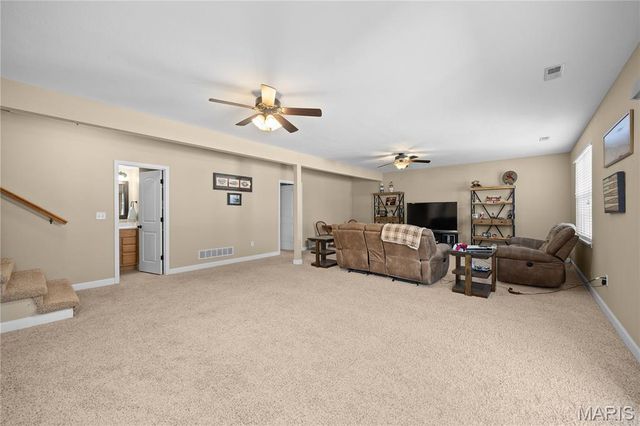 137 Stonebridge Bluff Drive, Maryville, IL 62062