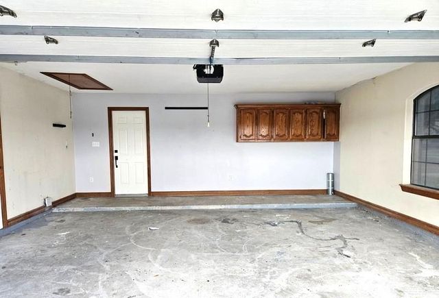 1405 Granrey Drive, Edinburg, TX 78541