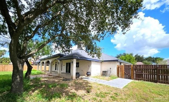 1405 Granrey Drive, Edinburg, TX 78541