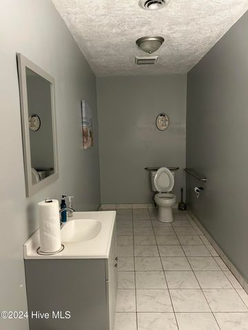 36471 Us-1, Aberdeen, NC 28315