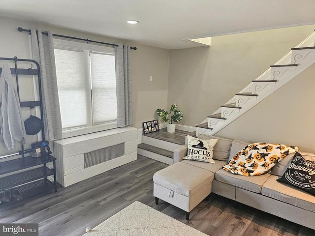 1238 ELBRIDGE ST, Philadelphia, PA 19111