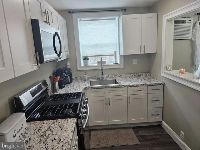 1238 ELBRIDGE ST, Philadelphia, PA 19111