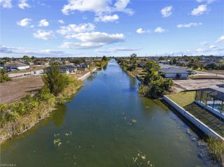 704 NW 9th ST, Cape Coral, FL 33993