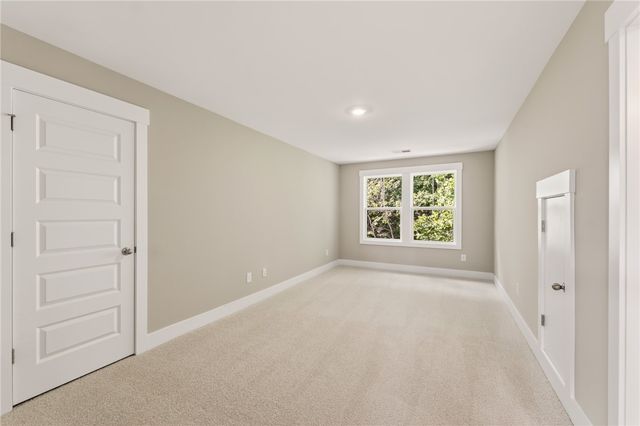 318 Breakwater Lane, Seneca, SC 29678