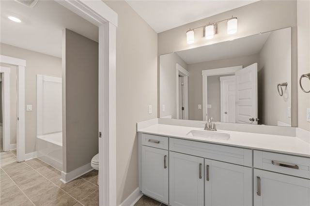 318 Breakwater Lane, Seneca, SC 29678