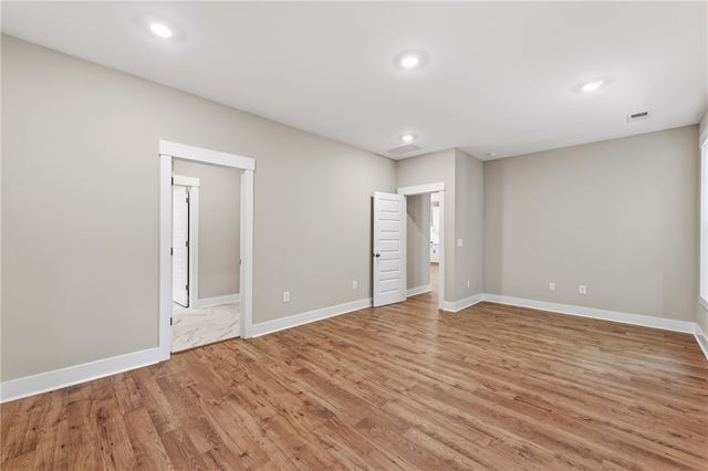 318 Breakwater Lane, Seneca, SC 29678