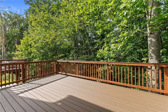 318 Breakwater Lane, Seneca, SC 29678