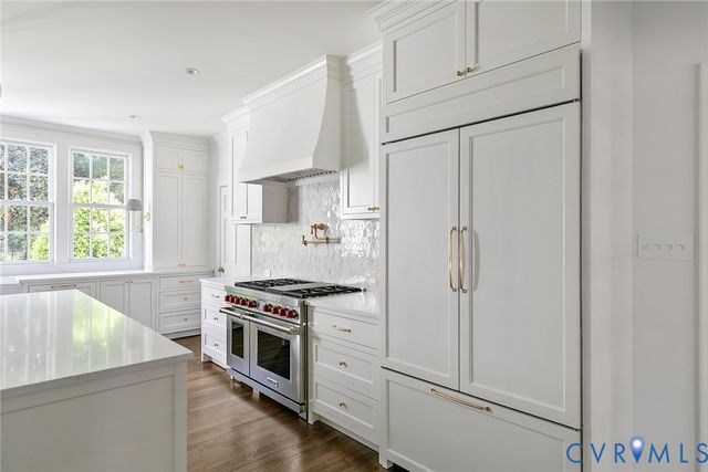 9709 Cragmont Dr, Henrico, VA 23238