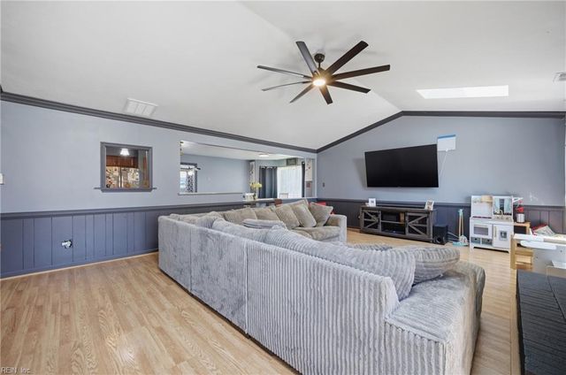 1669 Hawks Bill DR, Virginia Beach, VA 23464