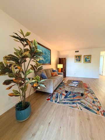 2601 NE 14th Street 340, Pompano Beach, FL 33062