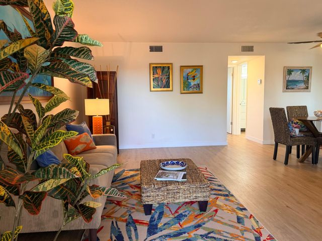 2601 NE 14th Street 340, Pompano Beach, FL 33062