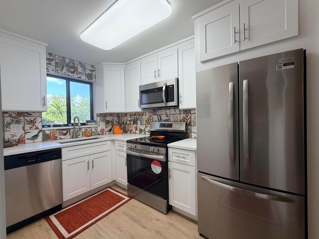 2601 NE 14th Street 340, Pompano Beach, FL 33062