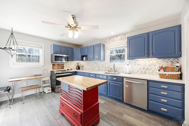9206 E Kemper Road, Symmes Twp, OH 45140