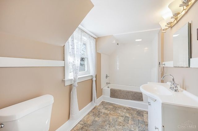 9206 E Kemper Road, Symmes Twp, OH 45140