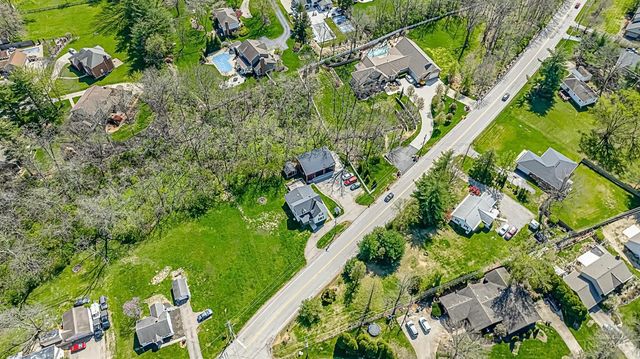 9206 E Kemper Road, Symmes Twp, OH 45140