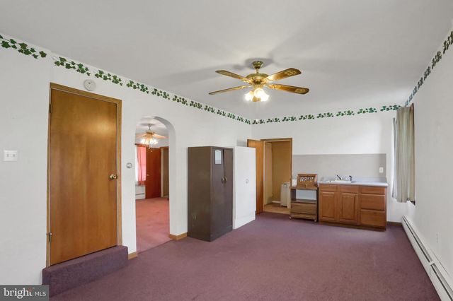 420 WALNUT ST, Lykens, PA 17048