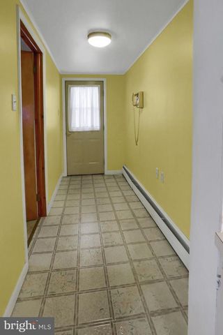 420 WALNUT ST, Lykens, PA 17048