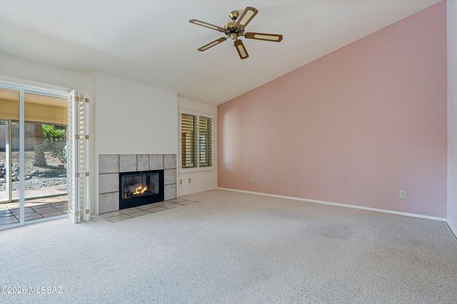 38062 S Canada Del Oro Drive, Tucson, AZ 85739