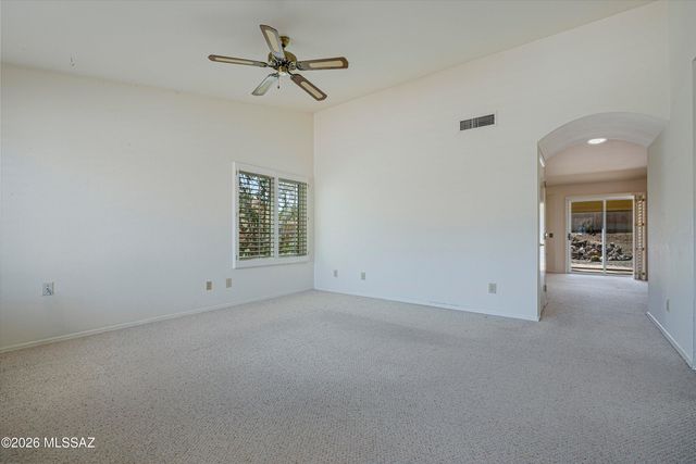 38062 S Canada Del Oro Drive, Tucson, AZ 85739