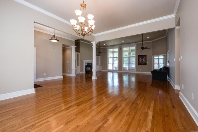1225 Windsor Court, Benton, AR 72019