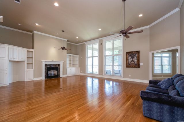 1225 Windsor Court, Benton, AR 72019