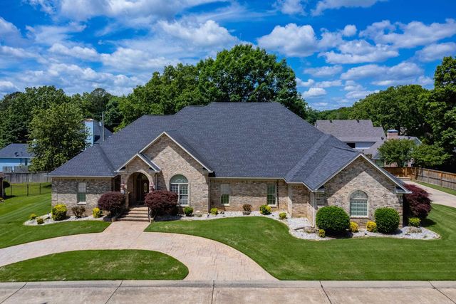 1225 Windsor Court, Benton, AR 72019