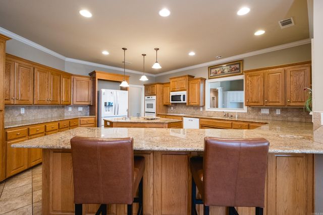 1225 Windsor Court, Benton, AR 72019