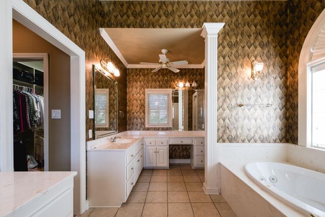 1225 Windsor Court, Benton, AR 72019