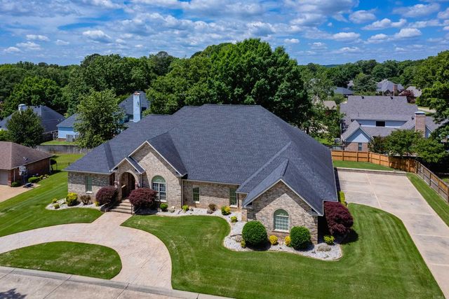 1225 Windsor Court, Benton, AR 72019
