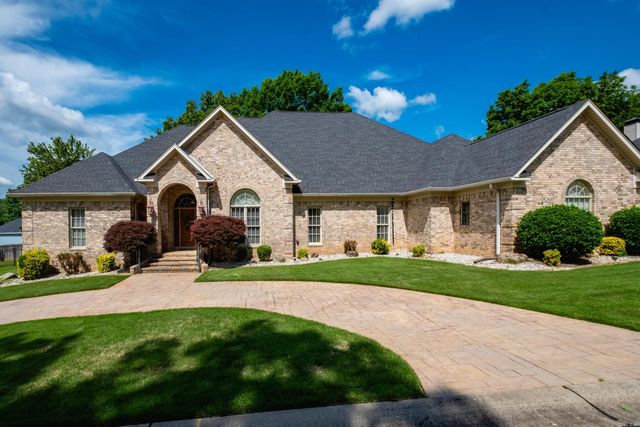 1225 Windsor Court, Benton, AR 72019