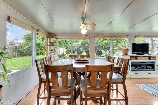 8704 Columbia Road, Olmsted Falls, OH 44138