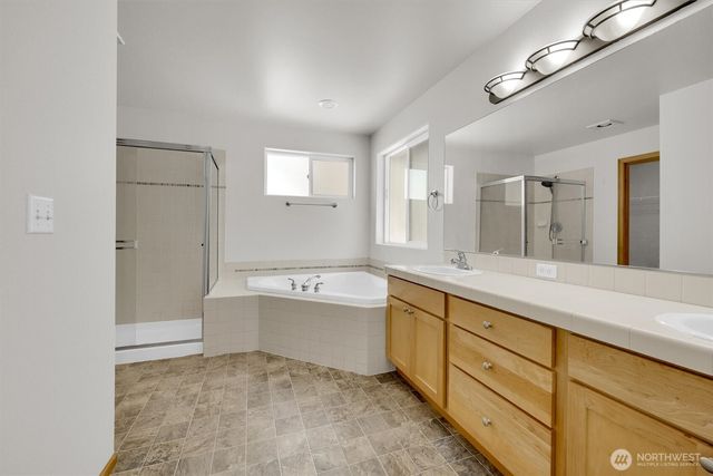 12010 SE 186th St, Renton, WA 98058