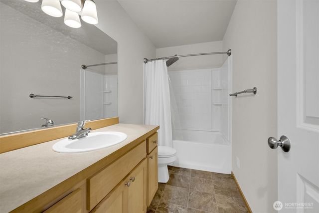 12010 SE 186th St, Renton, WA 98058