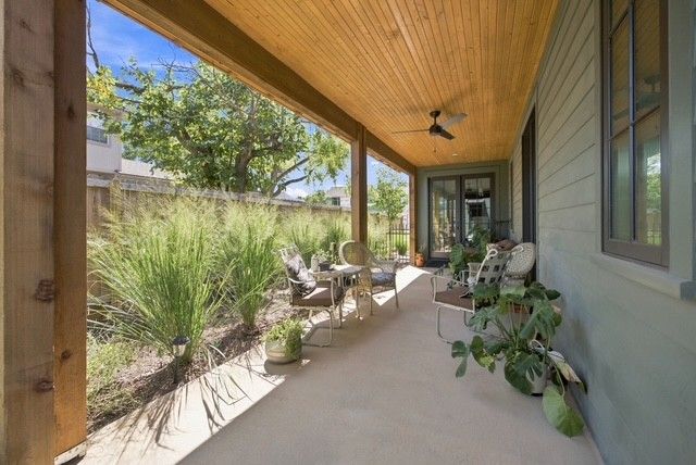 1016 NW A Street, Bentonville, AR 72712