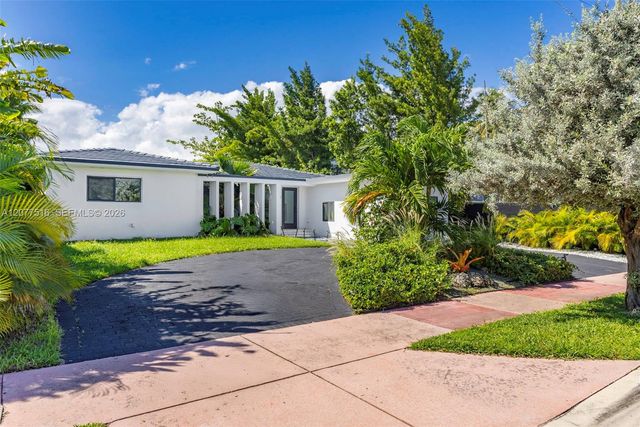 8220 Hawthorne Avenue, Miami Beach, FL 33141