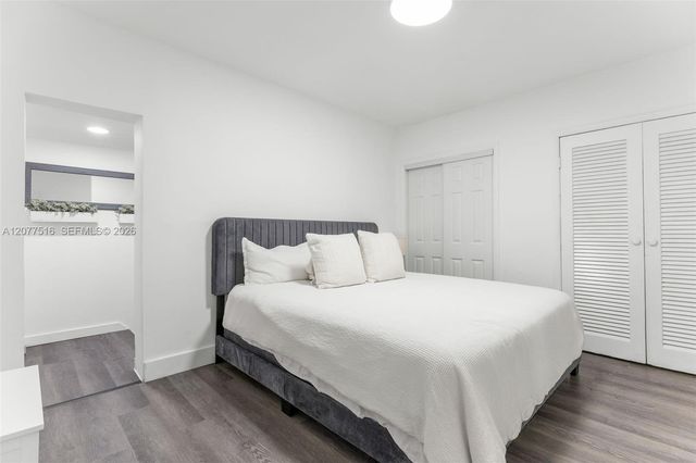 8220 Hawthorne Avenue, Miami Beach, FL 33141