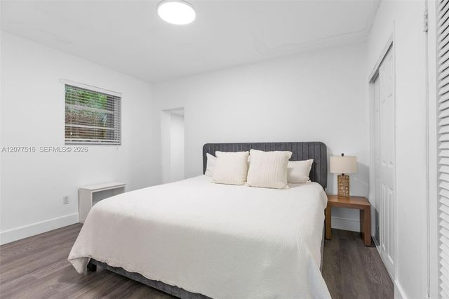 8220 Hawthorne Avenue, Miami Beach, FL 33141