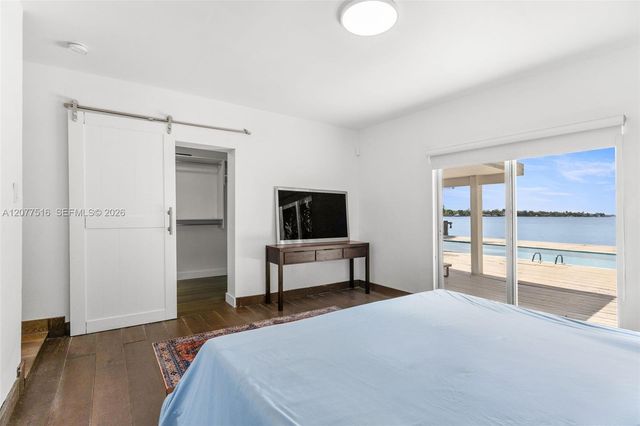 8220 Hawthorne Avenue, Miami Beach, FL 33141