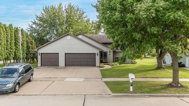 729 FARMINGTON AVENUE, Oshkosh, WI 54901