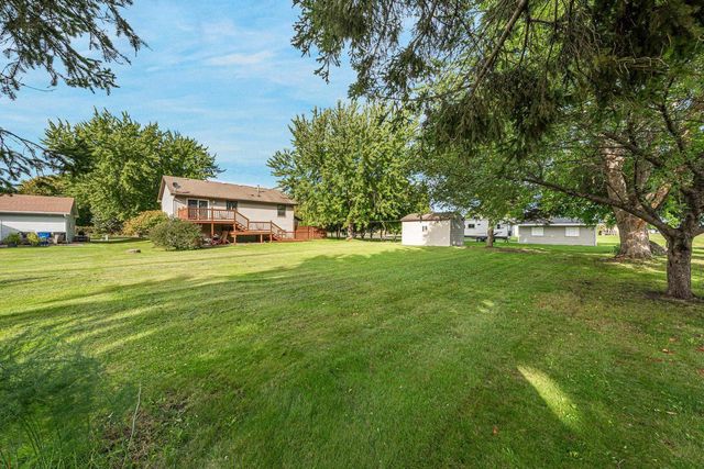 729 FARMINGTON AVENUE, Oshkosh, WI 54901